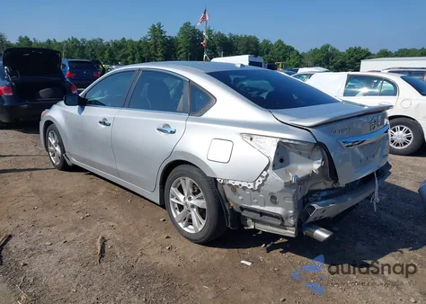 2014 Nissan Altima 2.5 Sv из США, поврежденный, VIN 1N4AL3AP2EC105482